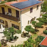 Gariful Διαμέρισμα Drniš