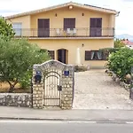 Gariful * Drniš