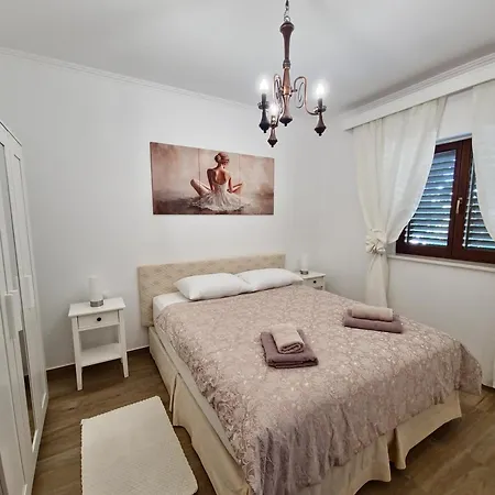 Gariful * Drniš