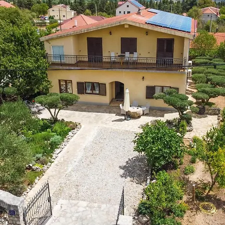 Appartement Gariful *