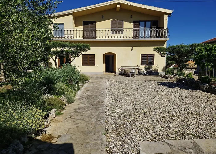 Gariful Appartement Drniš