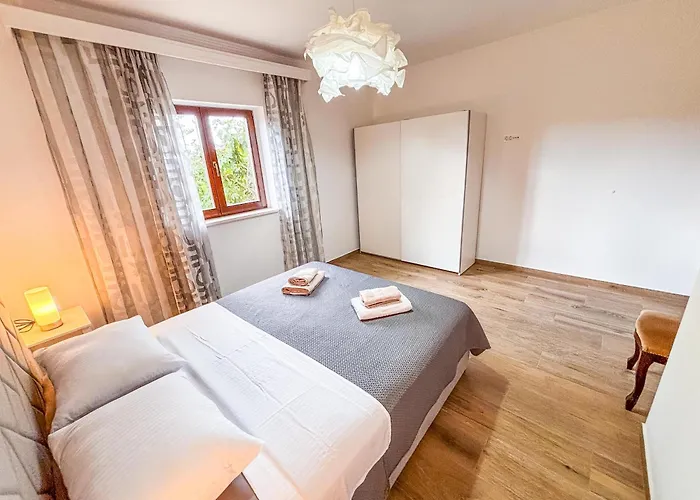 Gariful Appartement Drniš